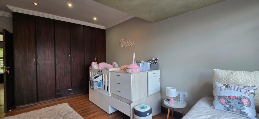 4 Bedroom Property for Sale in Wilkoppies North West